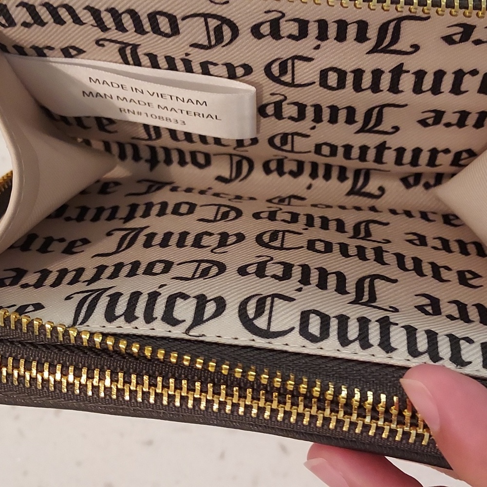 Juicy Couture Medium Double Zip Wallet - Picture 5 of 5